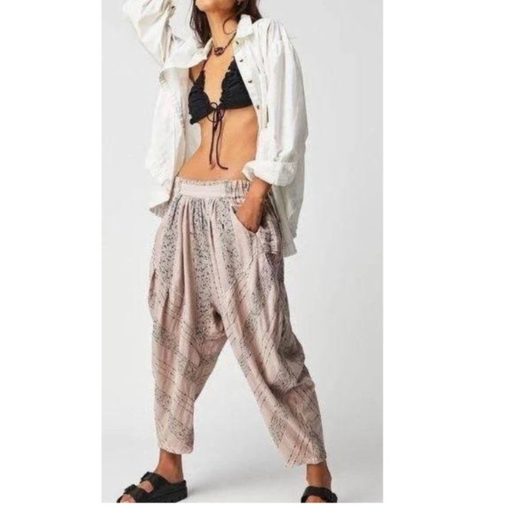 Free People NWOT Once Upon a Yarn Dye Pants with Pockets in Keepsake Lilac
